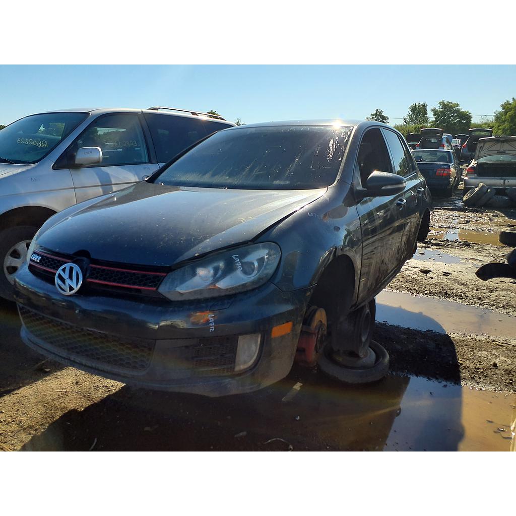 VOLKSWAGEN GTI 2012