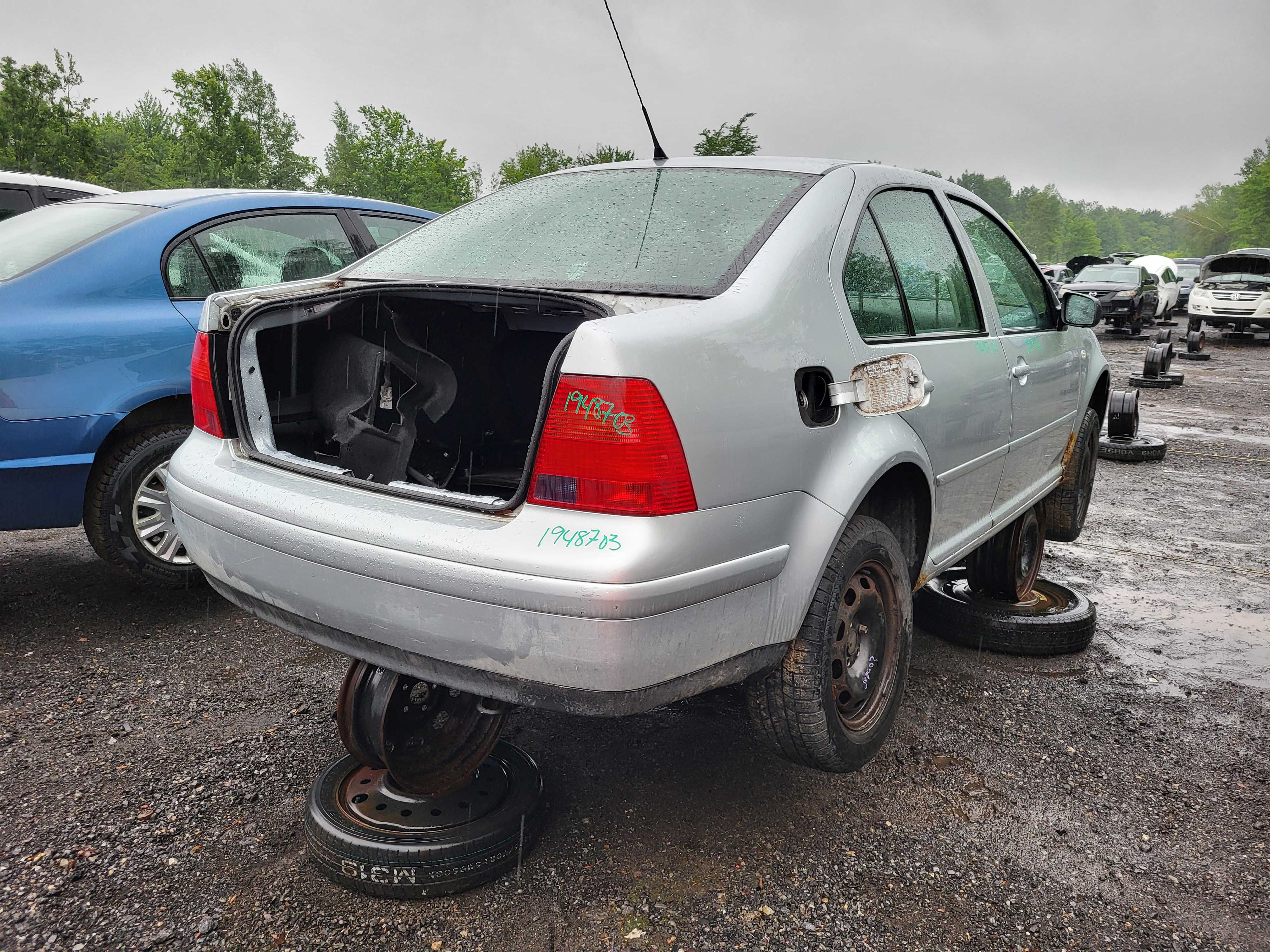 VOLKSWAGEN JETTA 2003