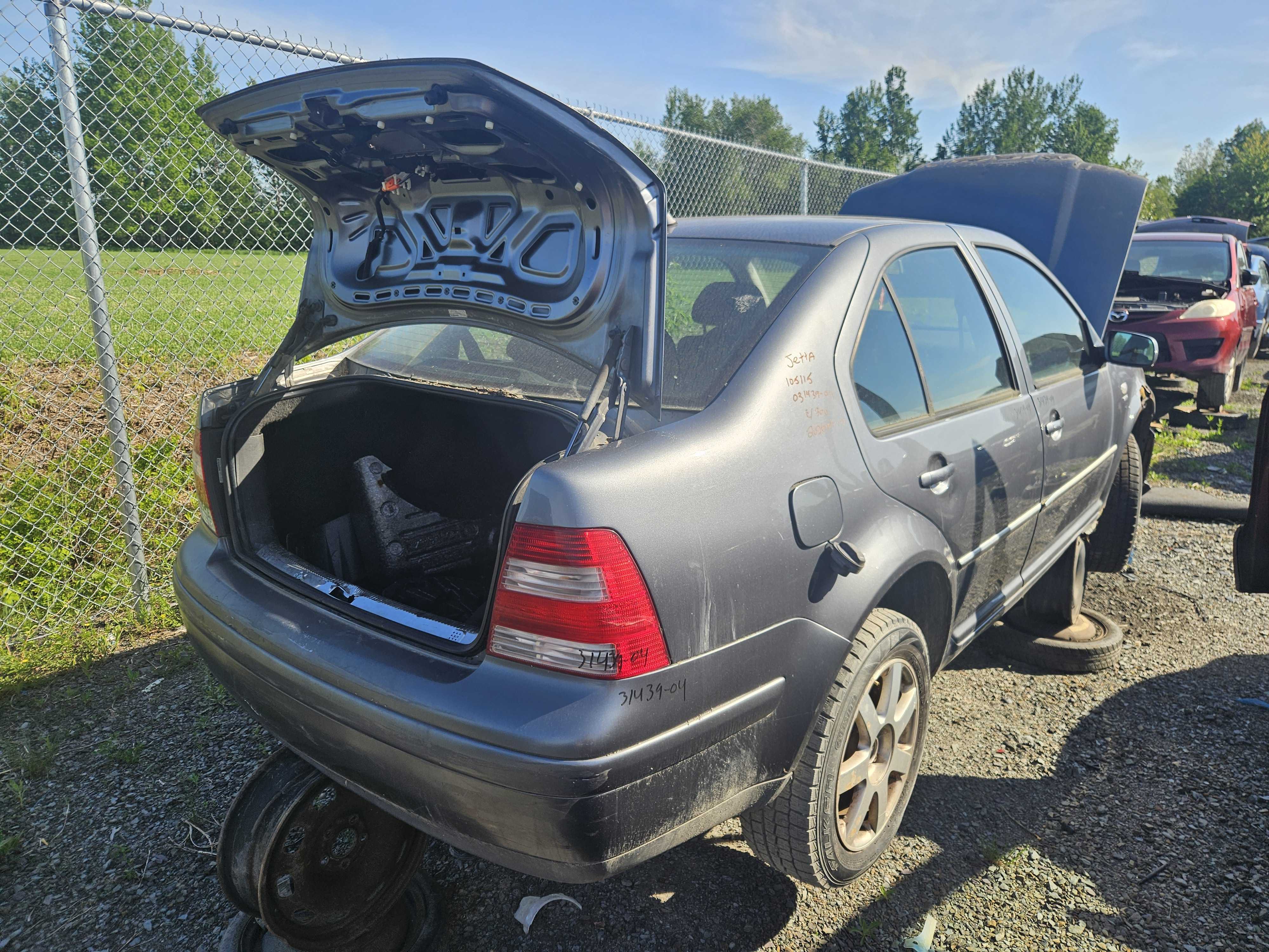 VOLKSWAGEN JETTA 2004