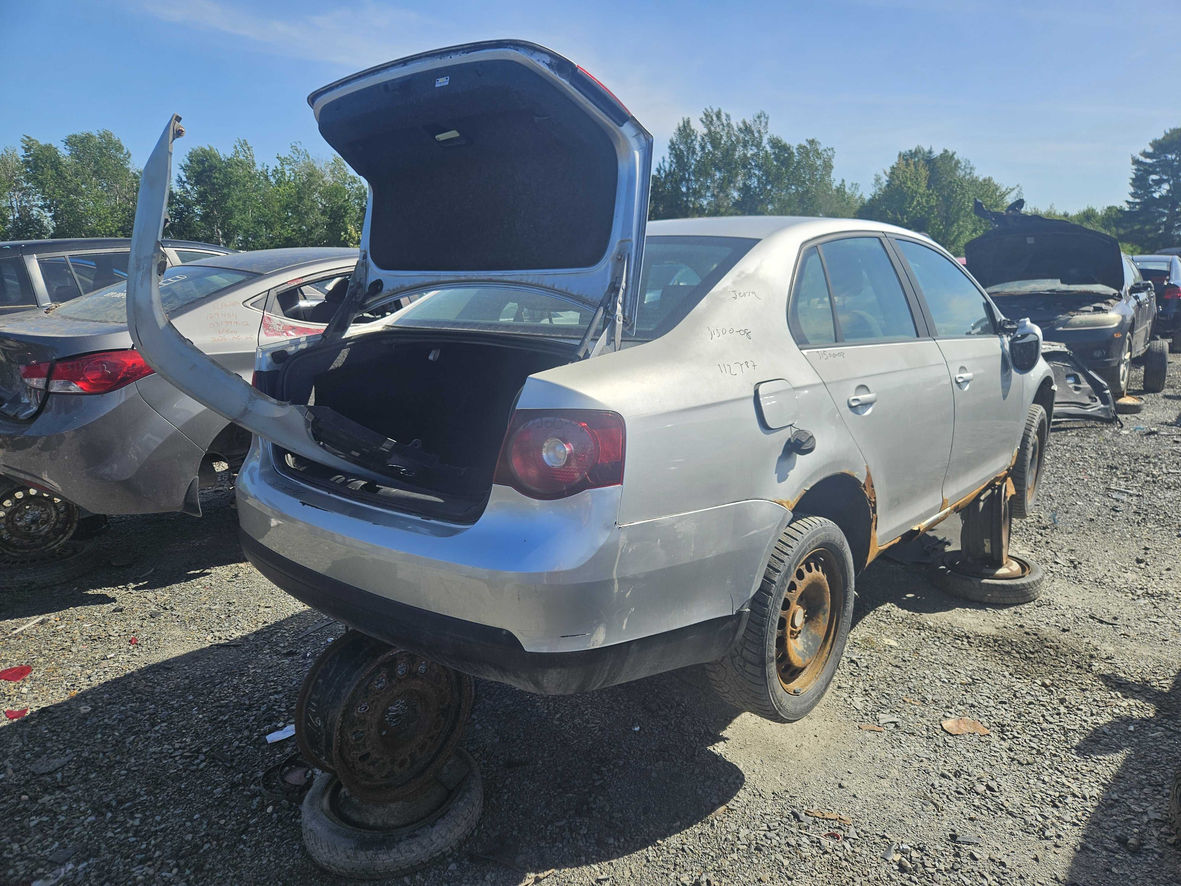 VOLKSWAGEN JETTA 2008