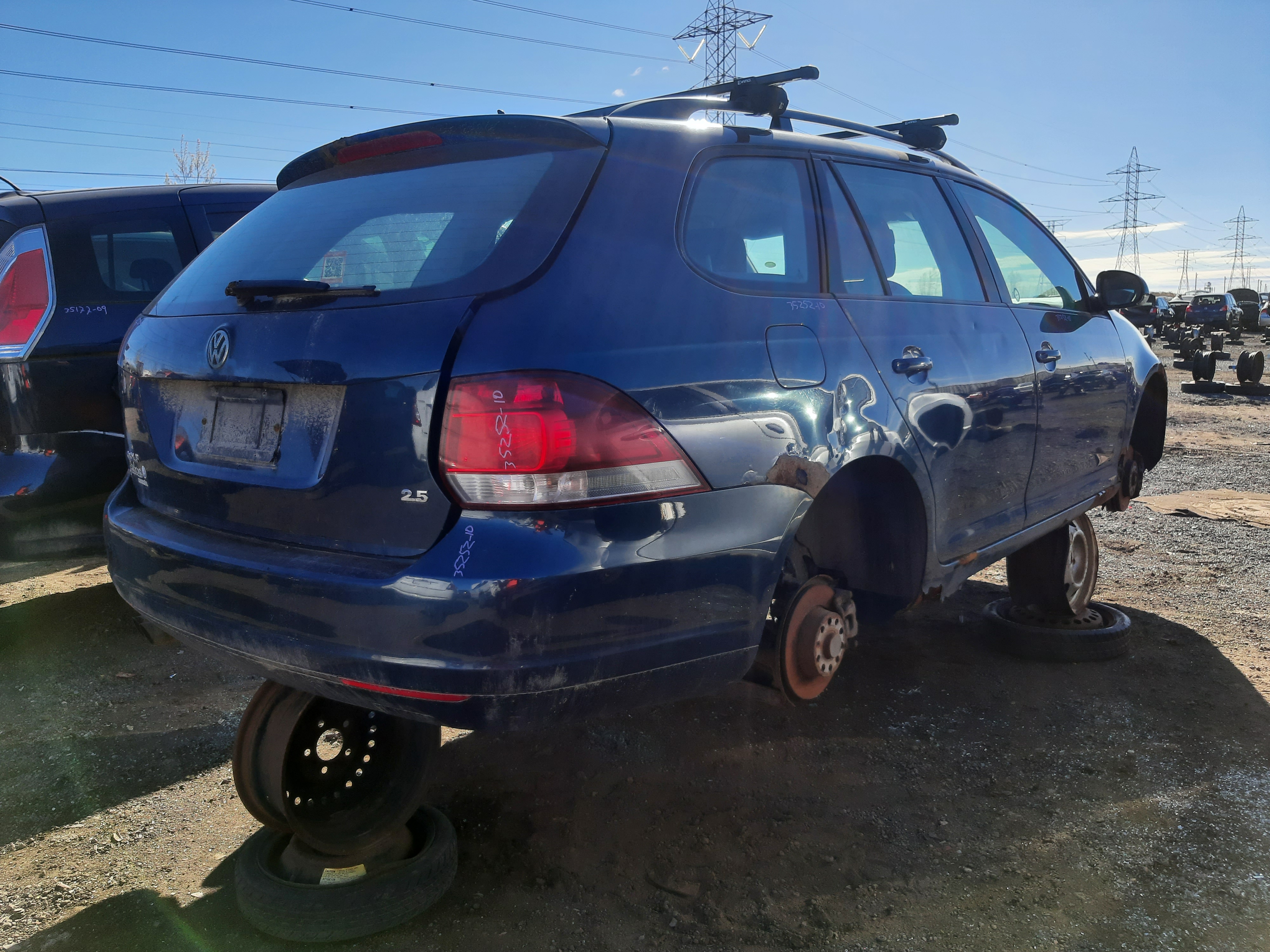 VOLKSWAGEN JETTA 2010