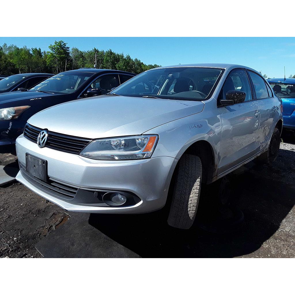VOLKSWAGEN JETTA 2011