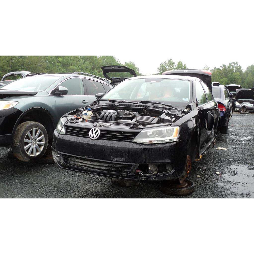 VOLKSWAGEN JETTA 2011