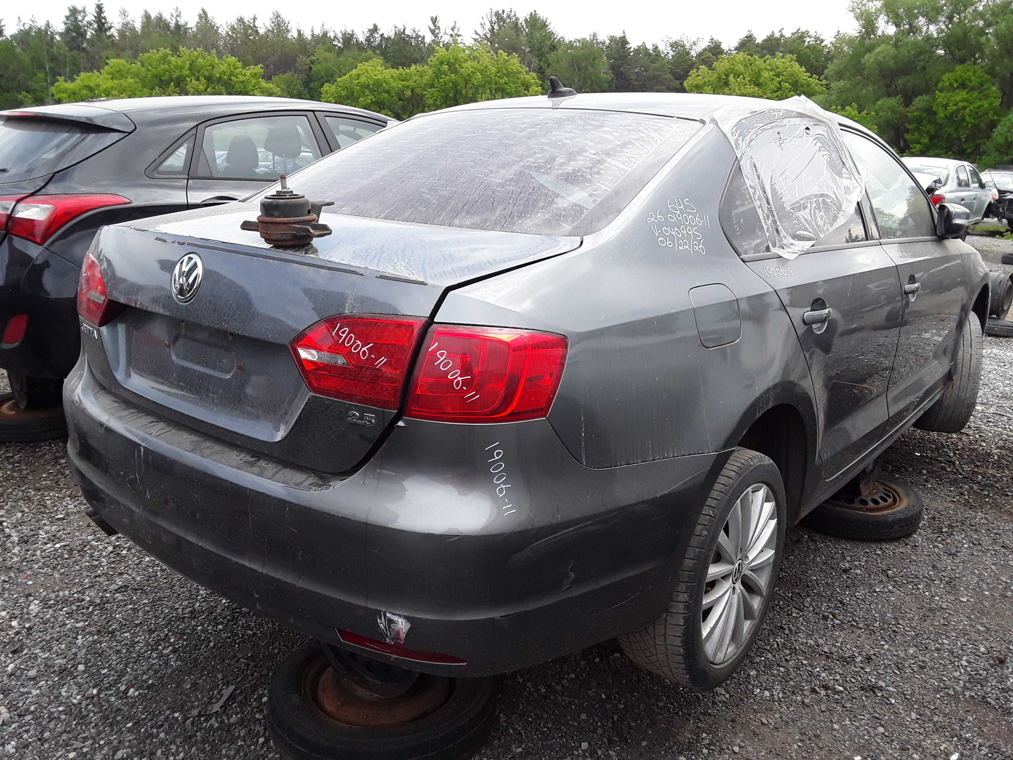 VOLKSWAGEN JETTA 2011