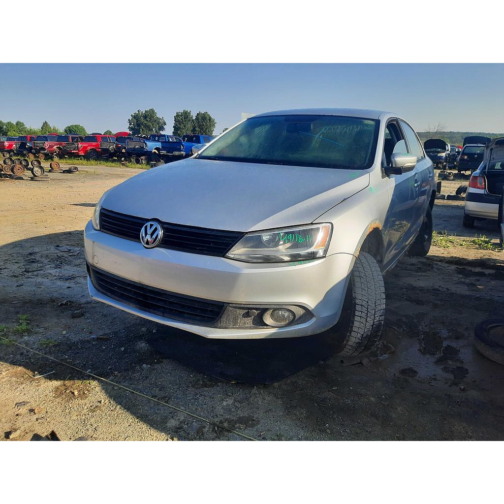 VOLKSWAGEN JETTA 2011