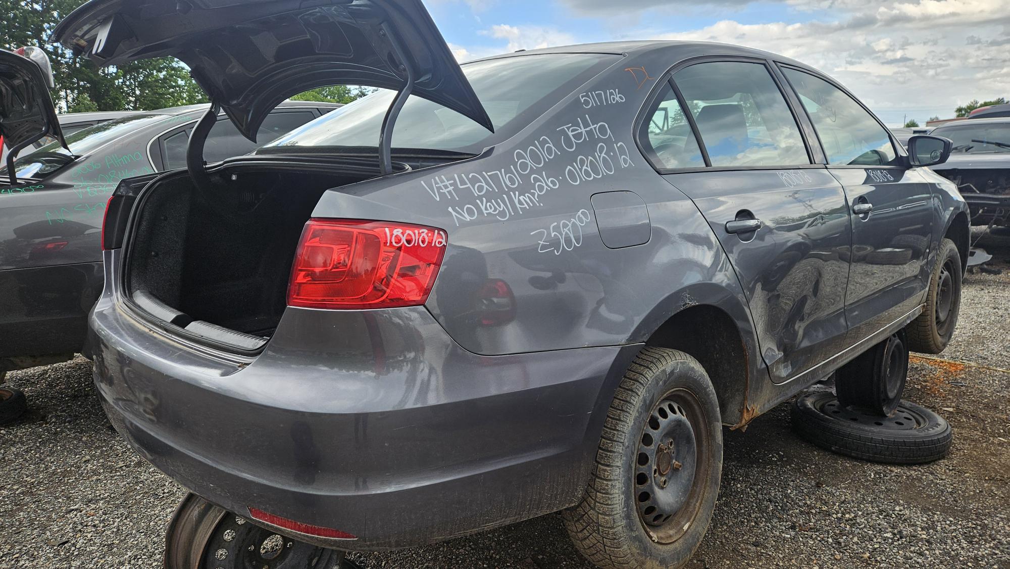 VOLKSWAGEN JETTA 2012