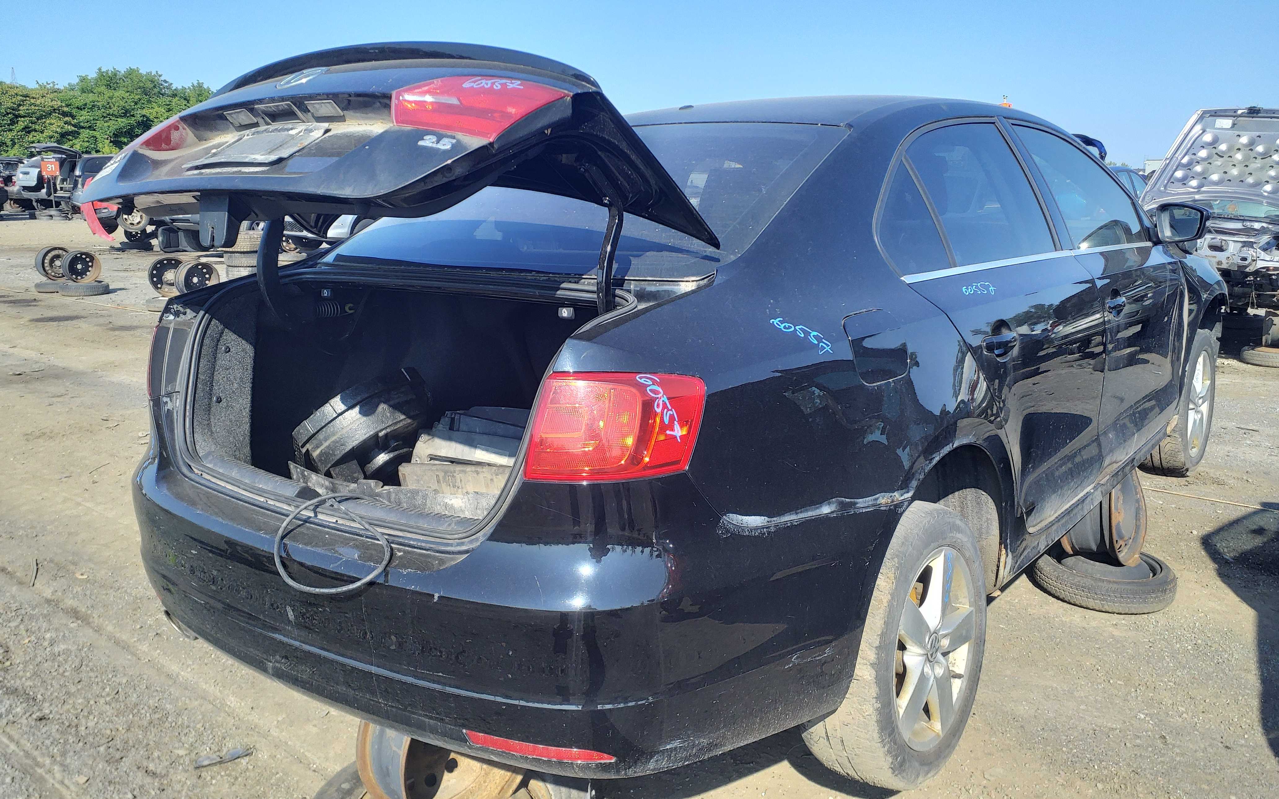 VOLKSWAGEN JETTA 2012