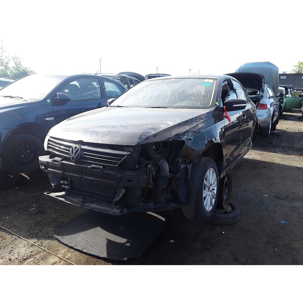 VOLKSWAGEN JETTA 2013