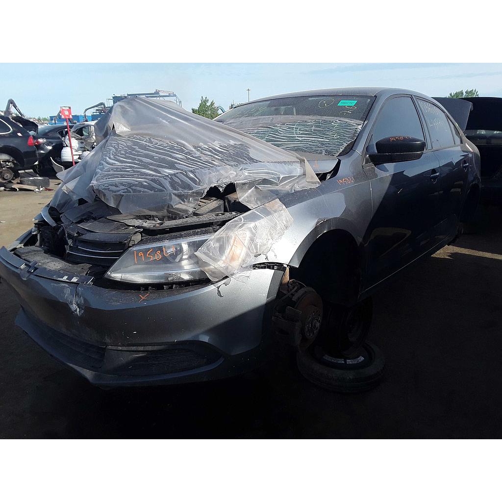 VOLKSWAGEN JETTA 2013