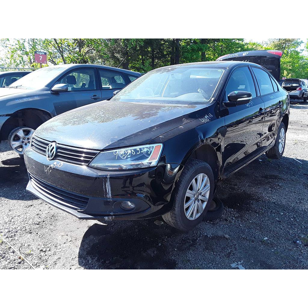 VOLKSWAGEN JETTA 2013