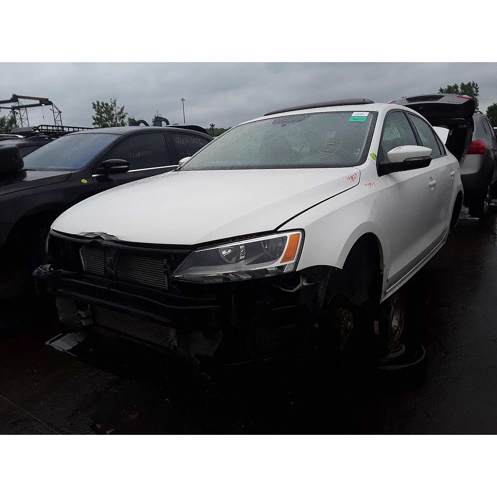 VOLKSWAGEN JETTA 2013