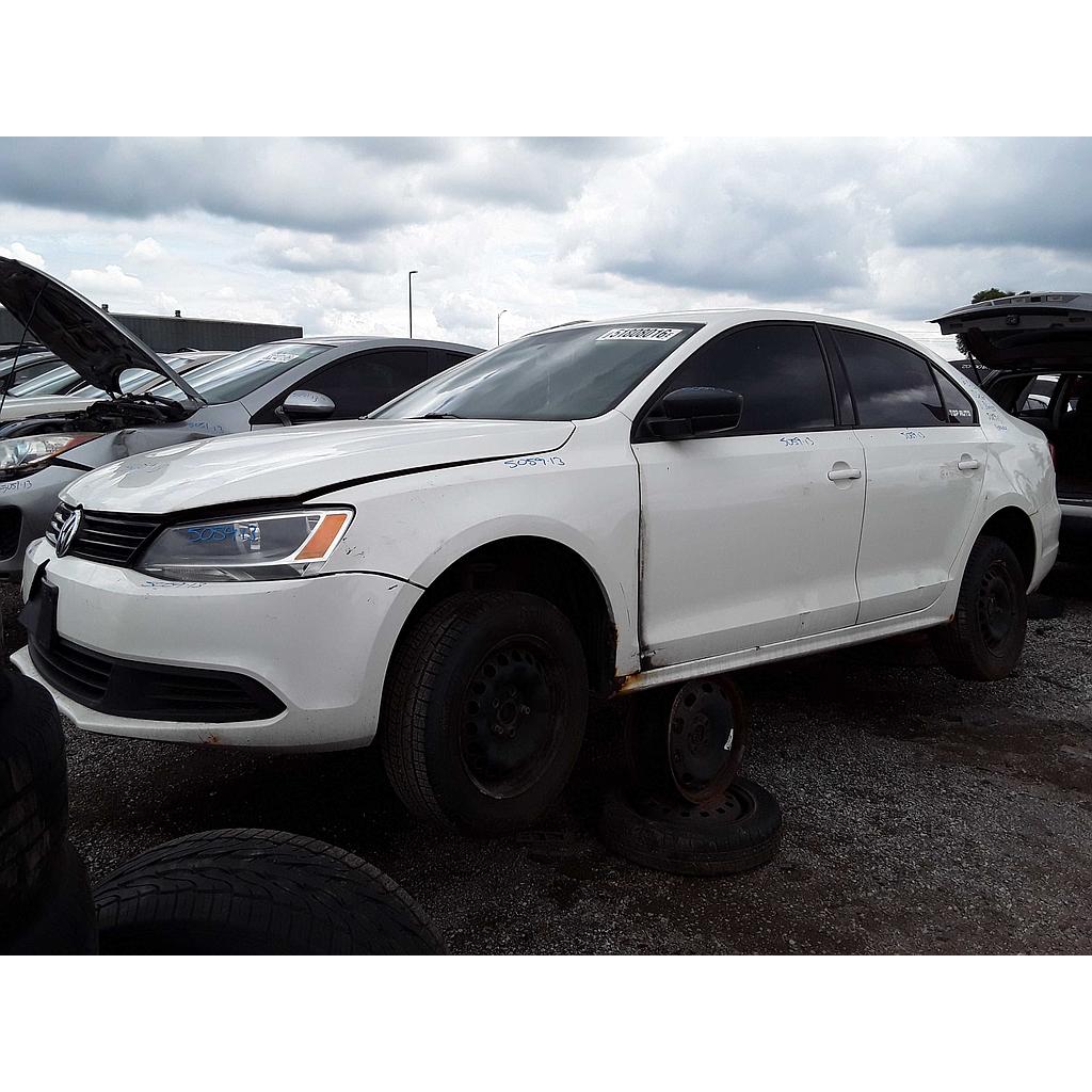 VOLKSWAGEN JETTA 2013