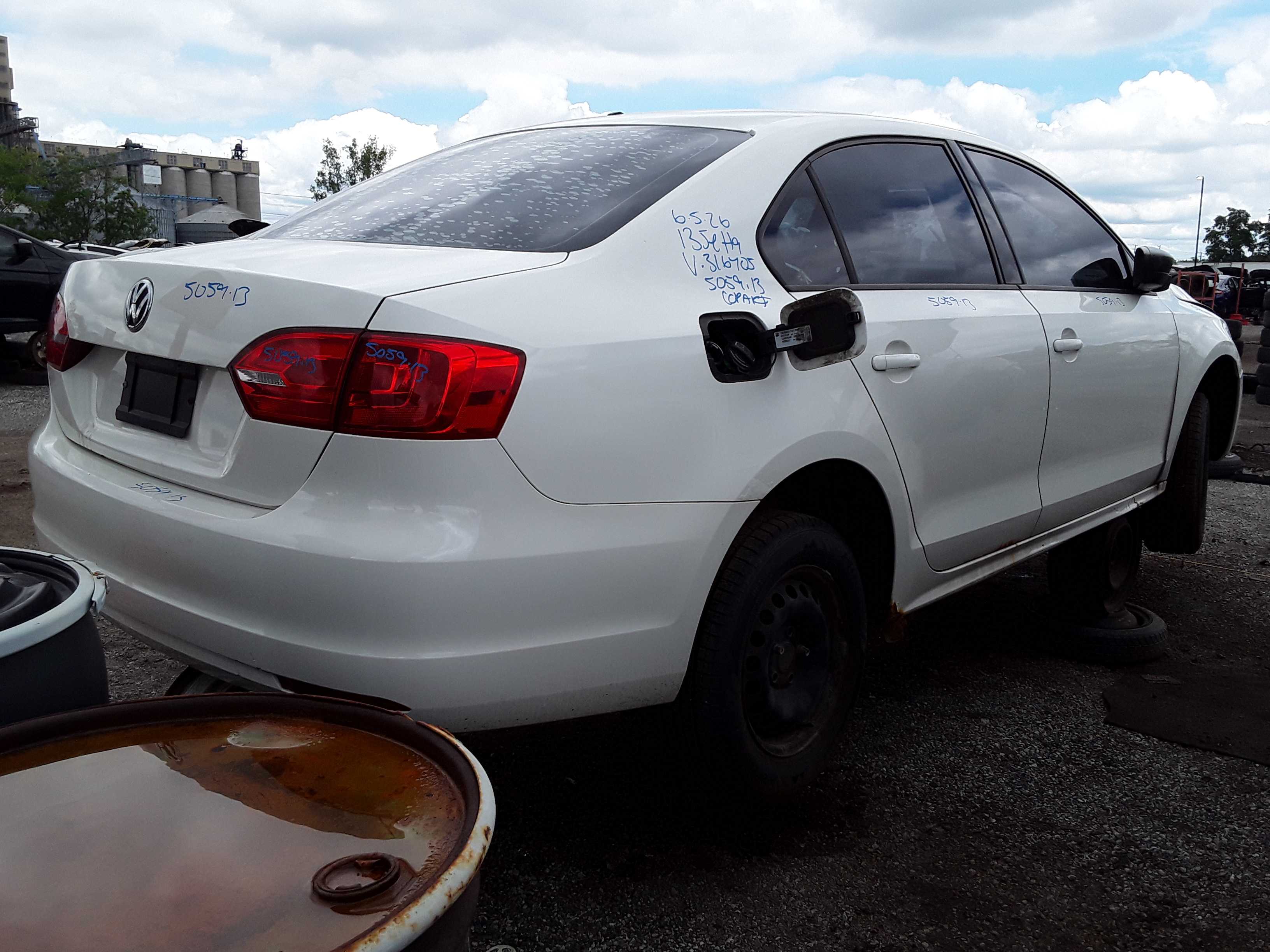 VOLKSWAGEN JETTA 2013