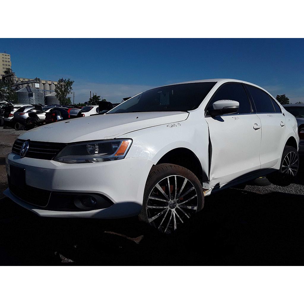 VOLKSWAGEN JETTA 2013