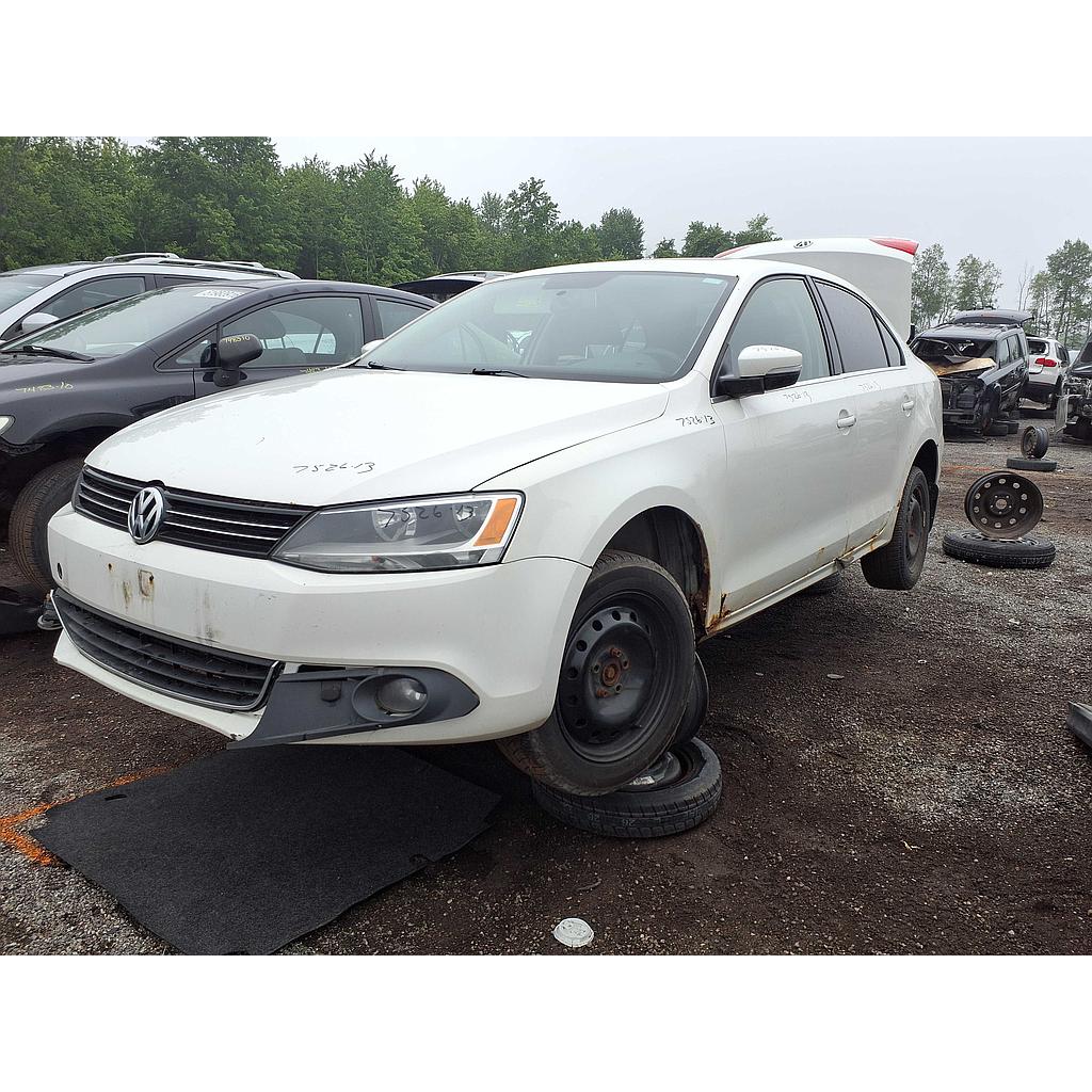 VOLKSWAGEN JETTA 2013