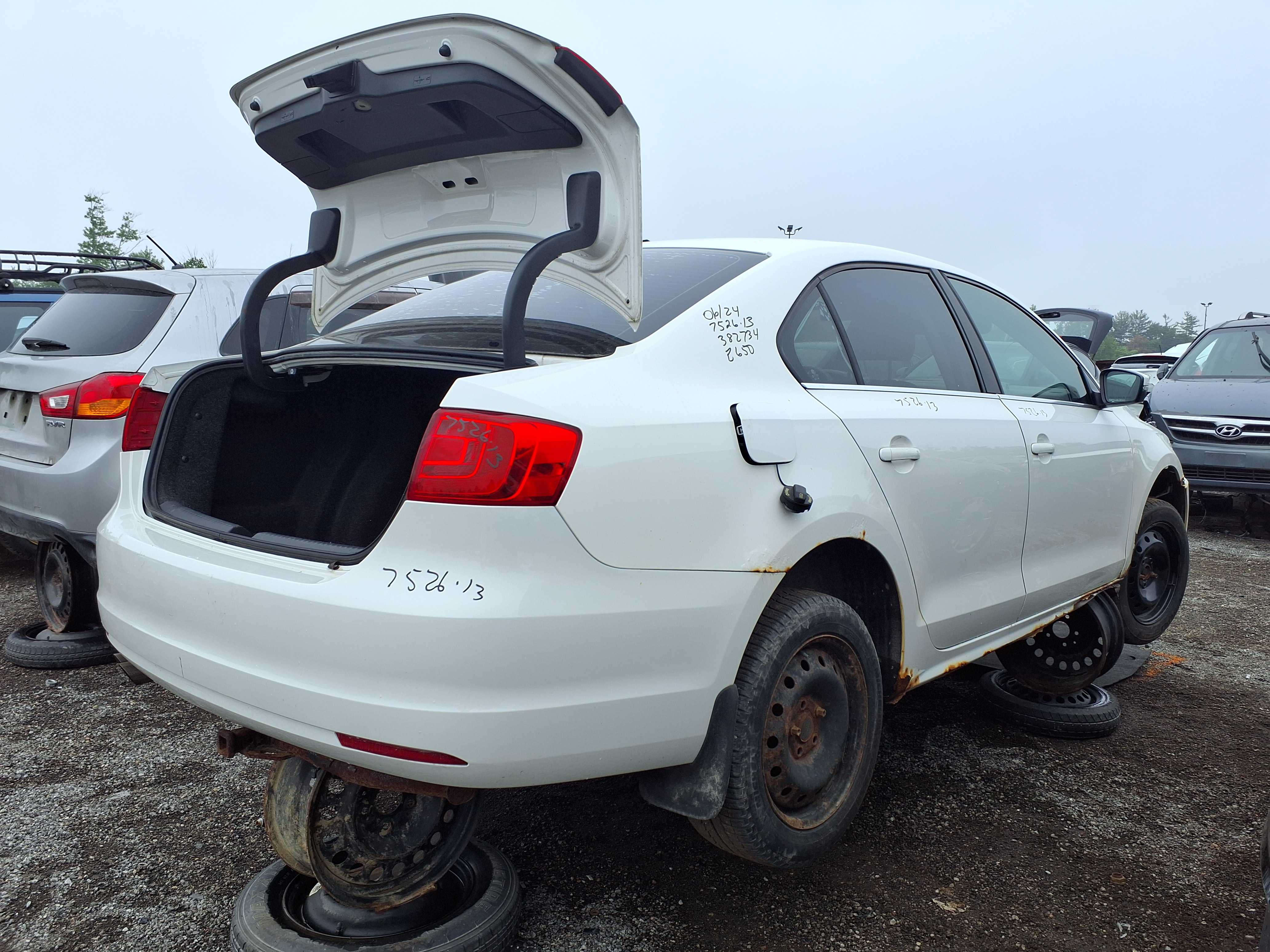 VOLKSWAGEN JETTA 2013