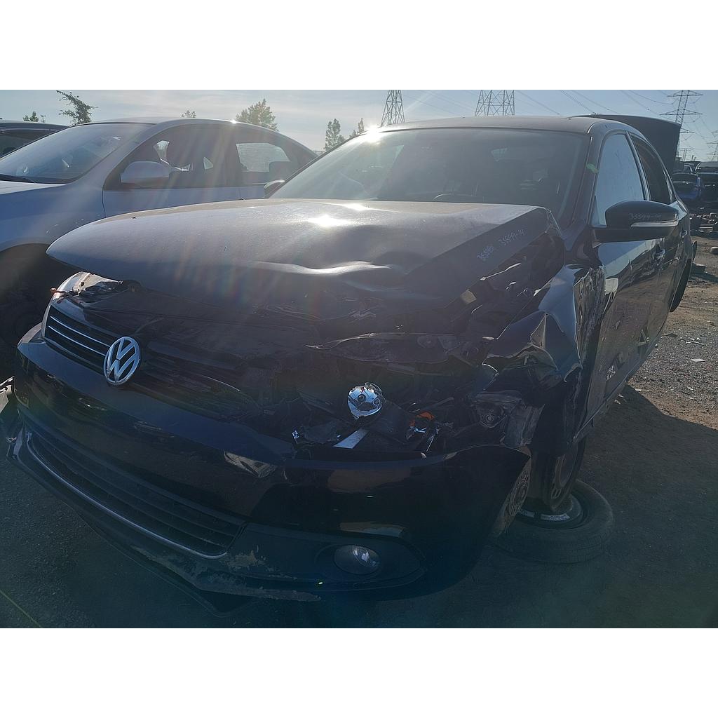 VOLKSWAGEN JETTA 2014