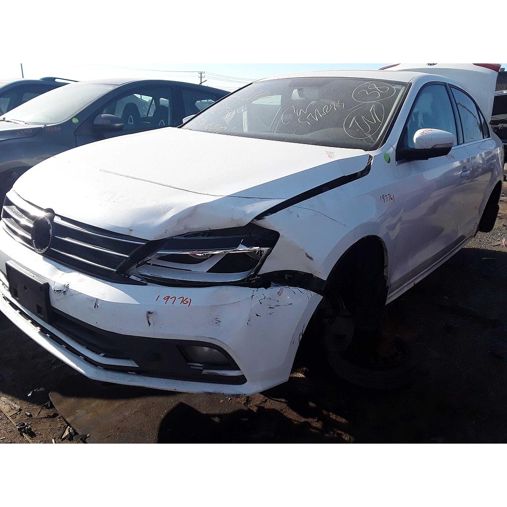 VOLKSWAGEN JETTA 2015