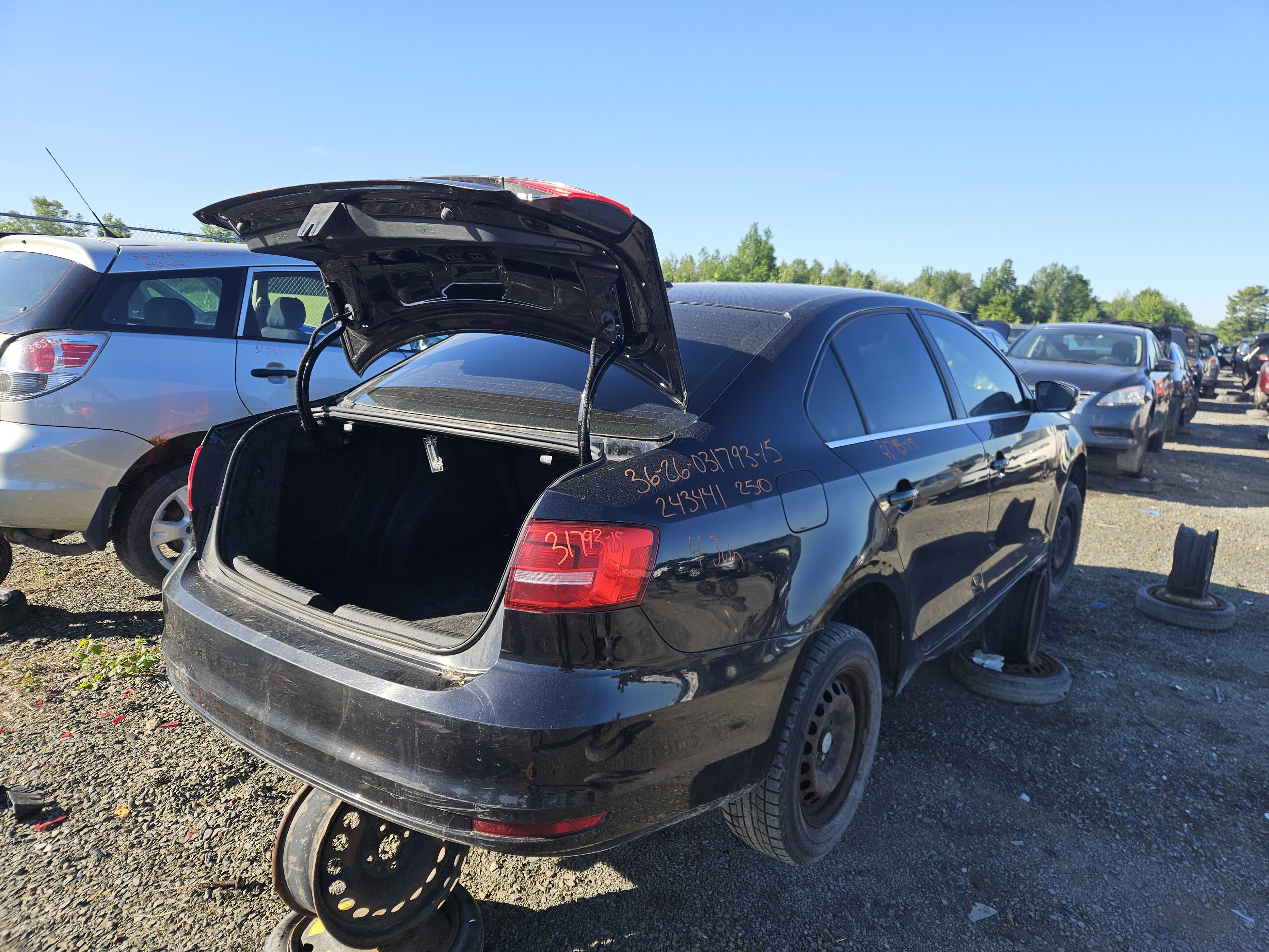 VOLKSWAGEN JETTA 2015