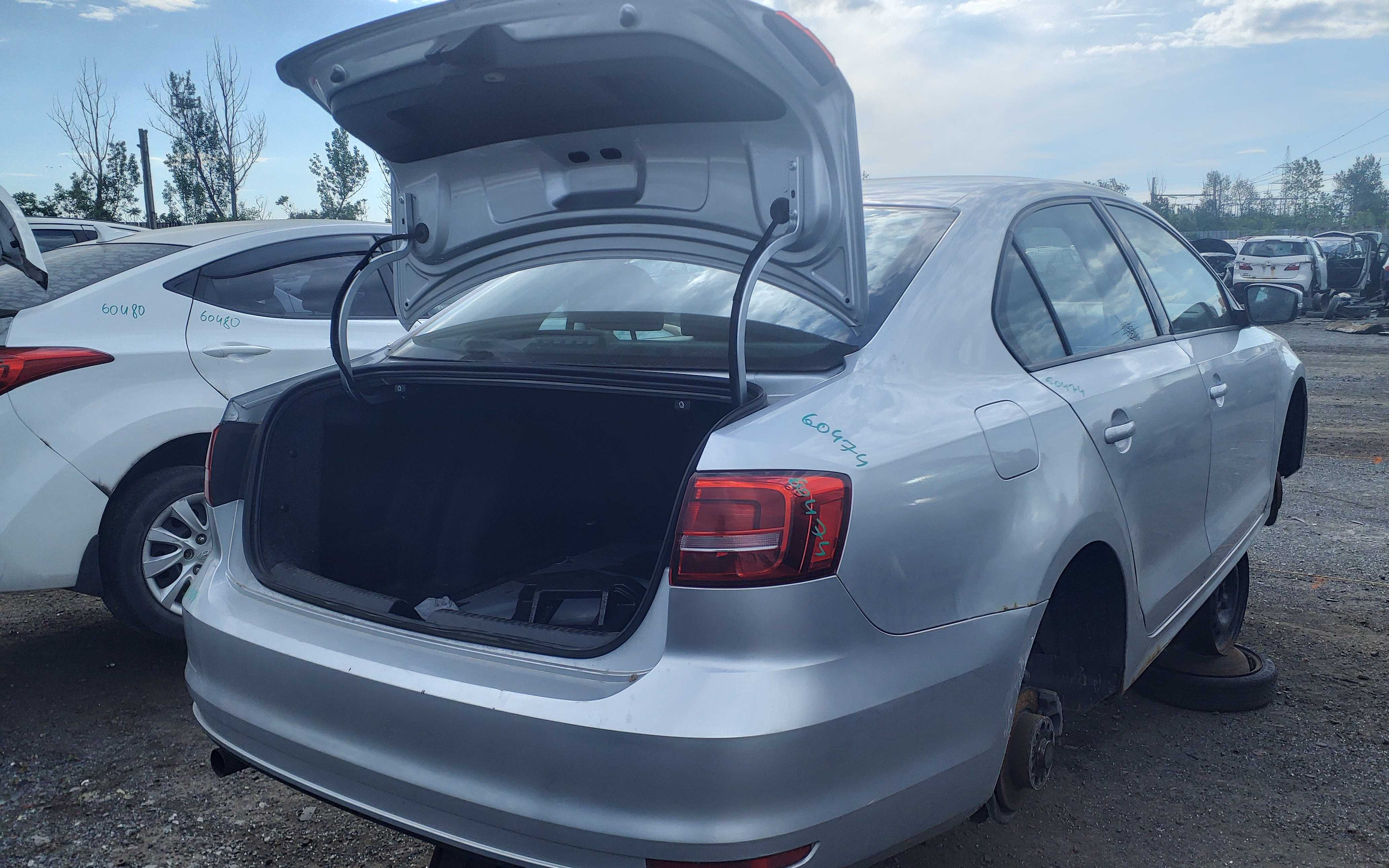 VOLKSWAGEN JETTA 2015
