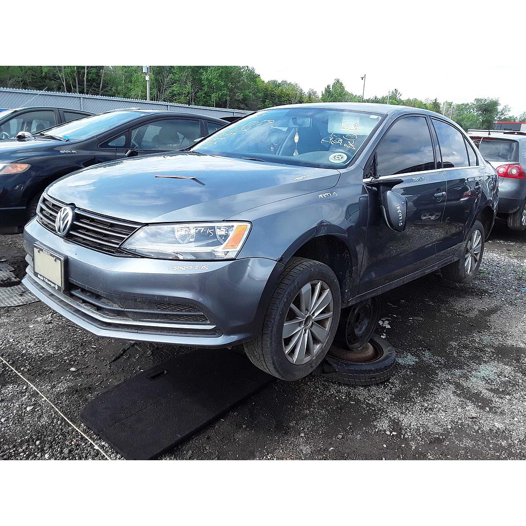 VOLKSWAGEN JETTA 2015