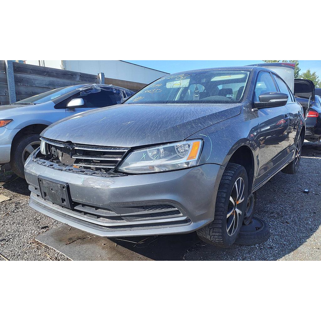 VOLKSWAGEN JETTA 2016