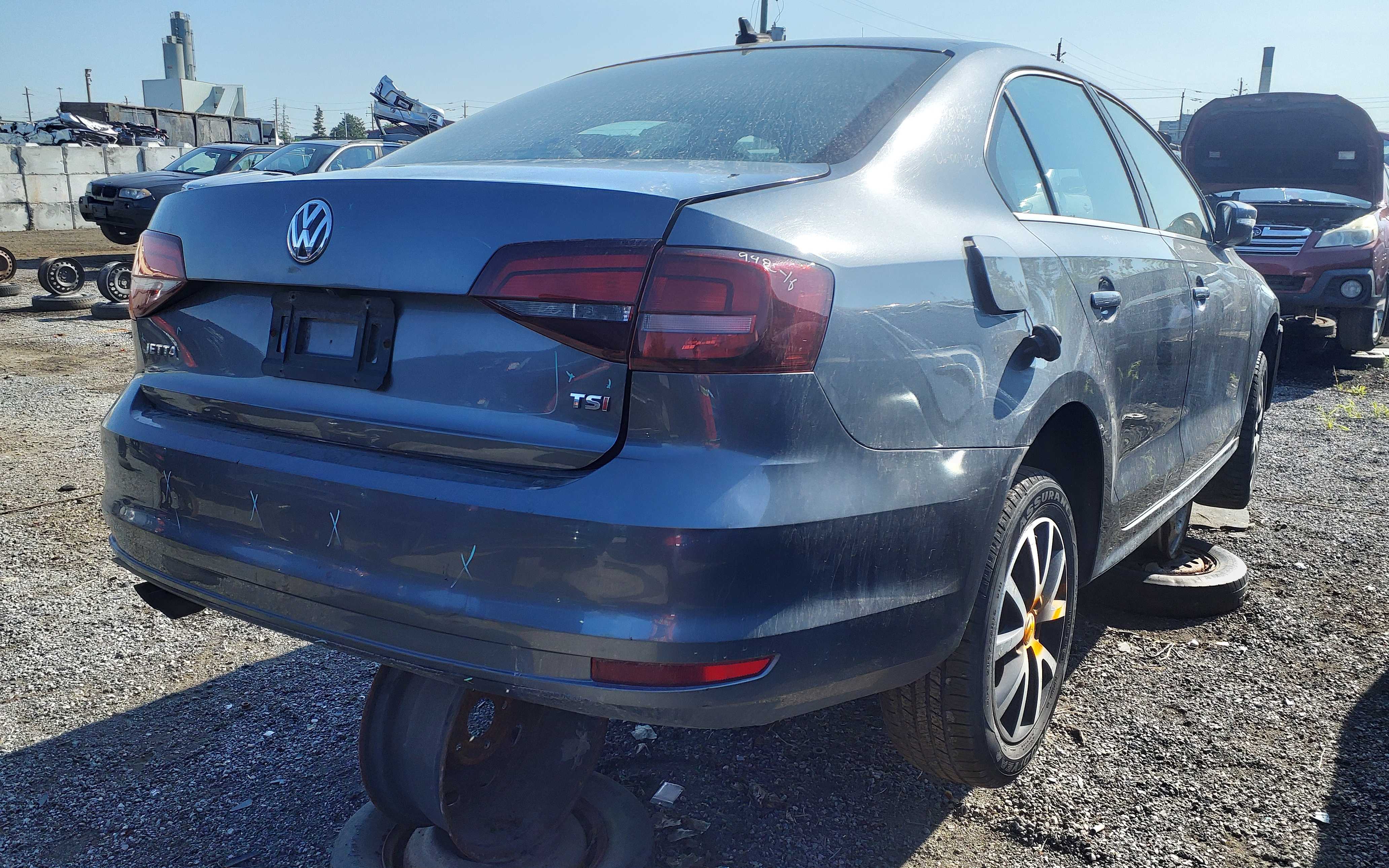 VOLKSWAGEN JETTA 2016