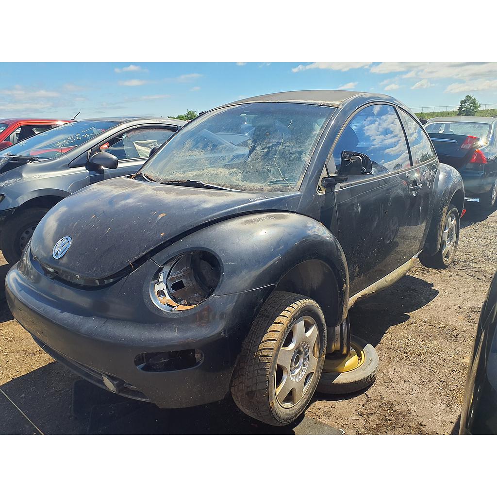 VOLKSWAGEN NEW BEETLE 1998