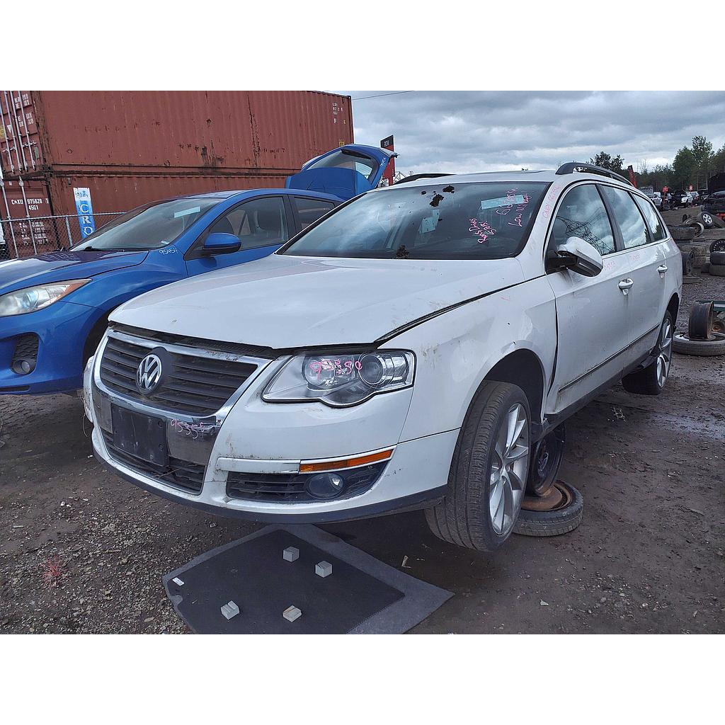 VOLKSWAGEN PASSAT 2010