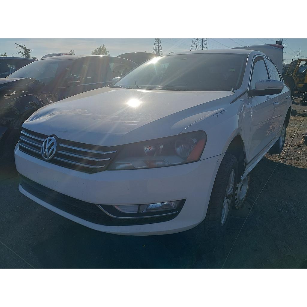 VOLKSWAGEN PASSAT 2014