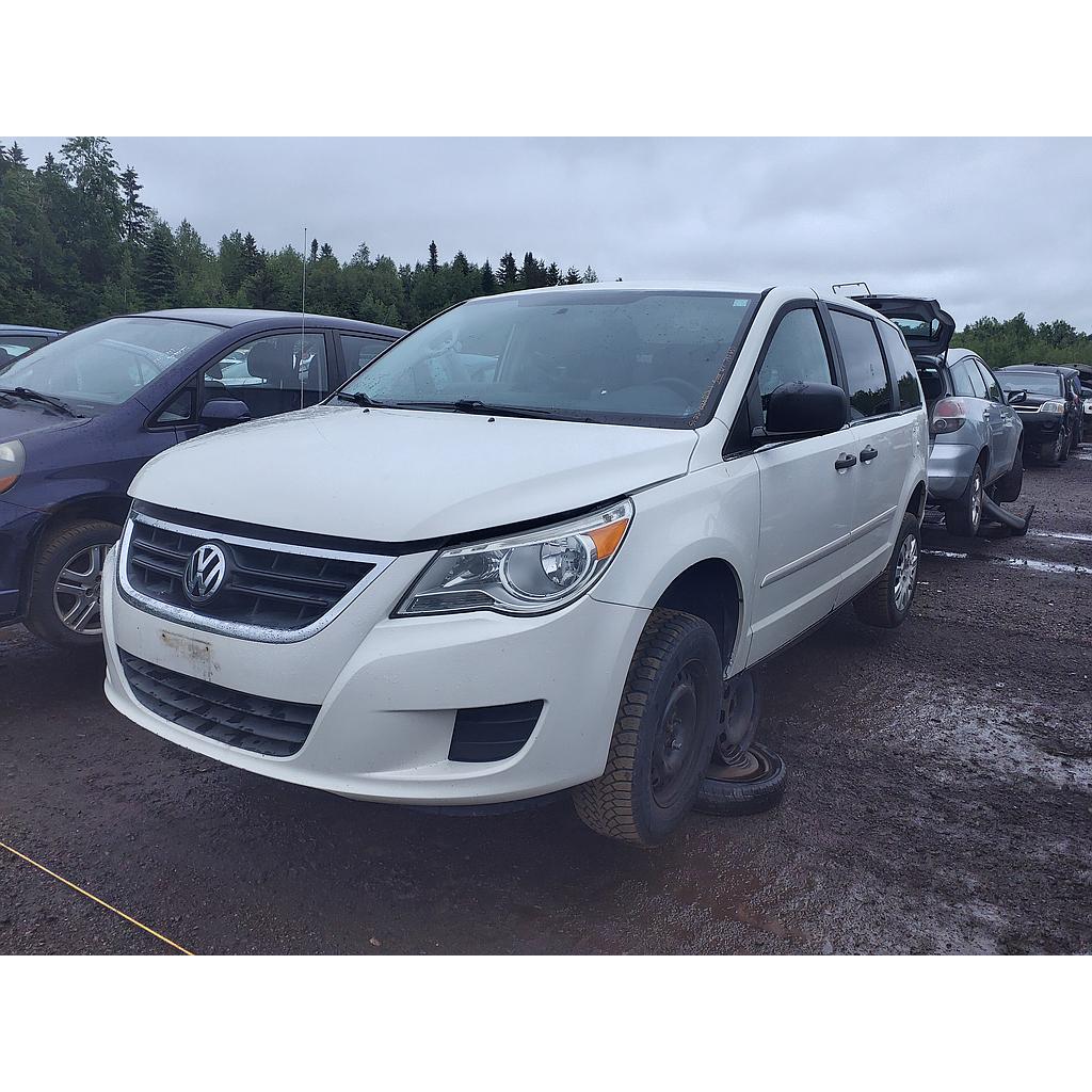VOLKSWAGEN ROUTAN 2011