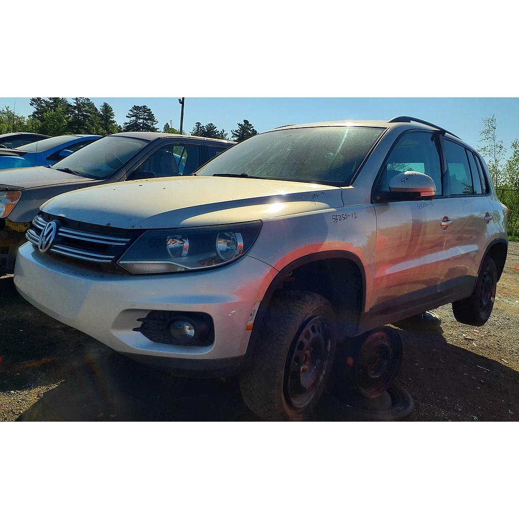 VOLKSWAGEN TIGUAN 2012