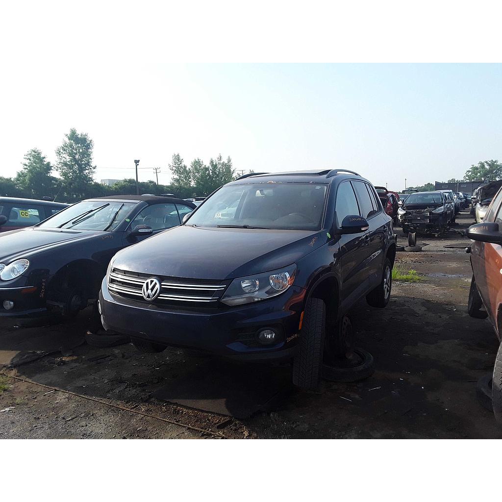 VOLKSWAGEN TIGUAN 2012