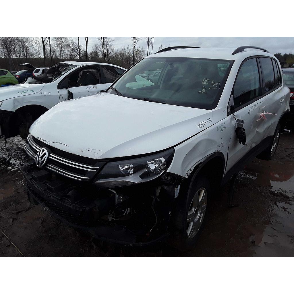 VOLKSWAGEN TIGUAN 2014