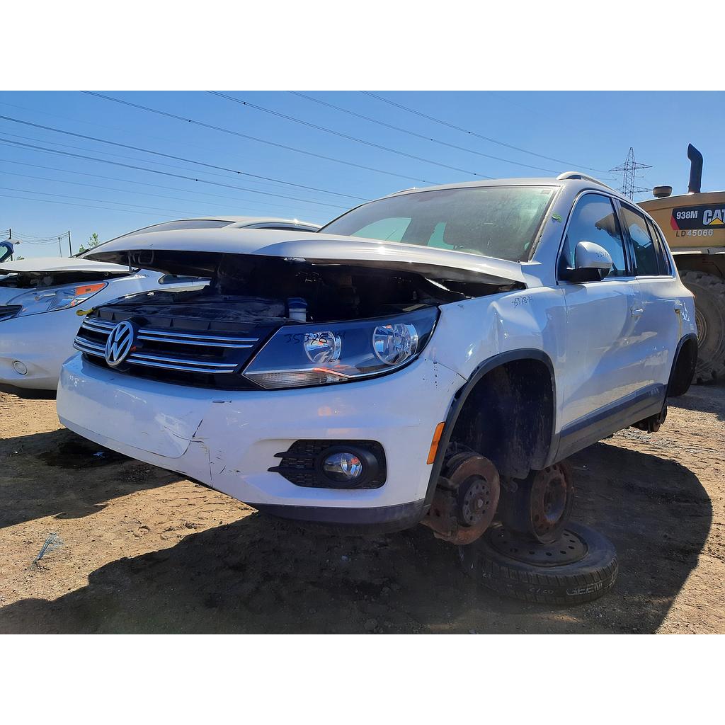 VOLKSWAGEN TIGUAN 2014