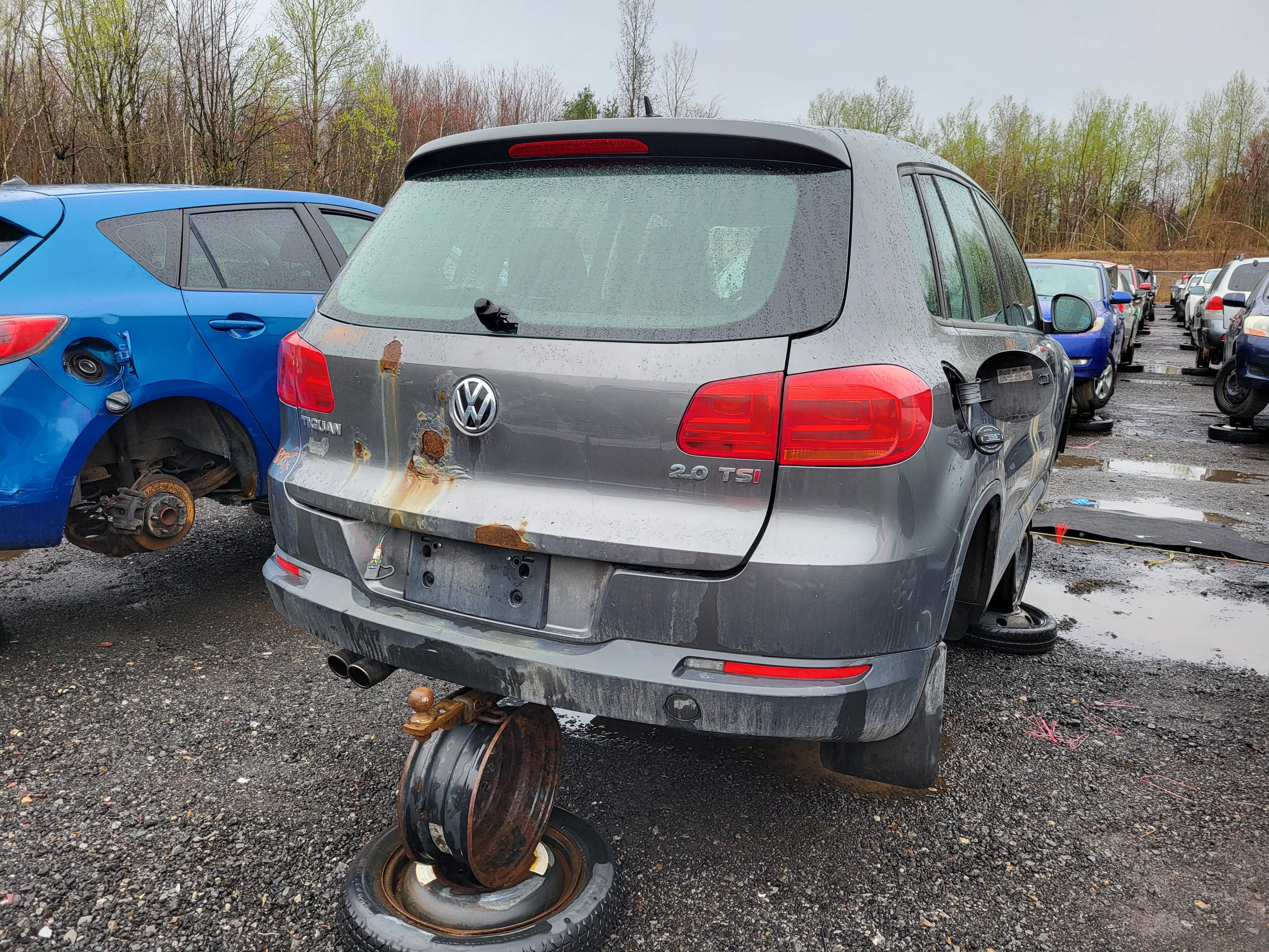 VOLKSWAGEN TIGUAN 2015