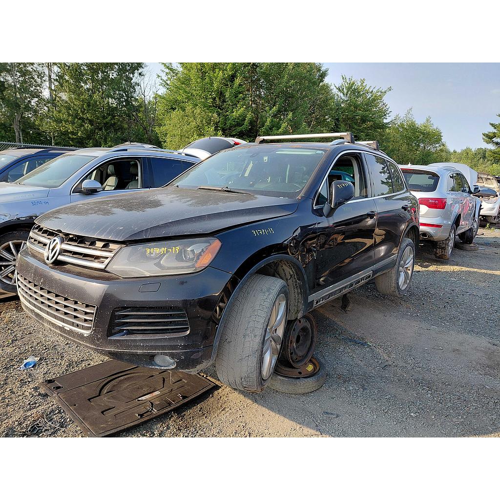 VOLKSWAGEN TOUAREG 2013