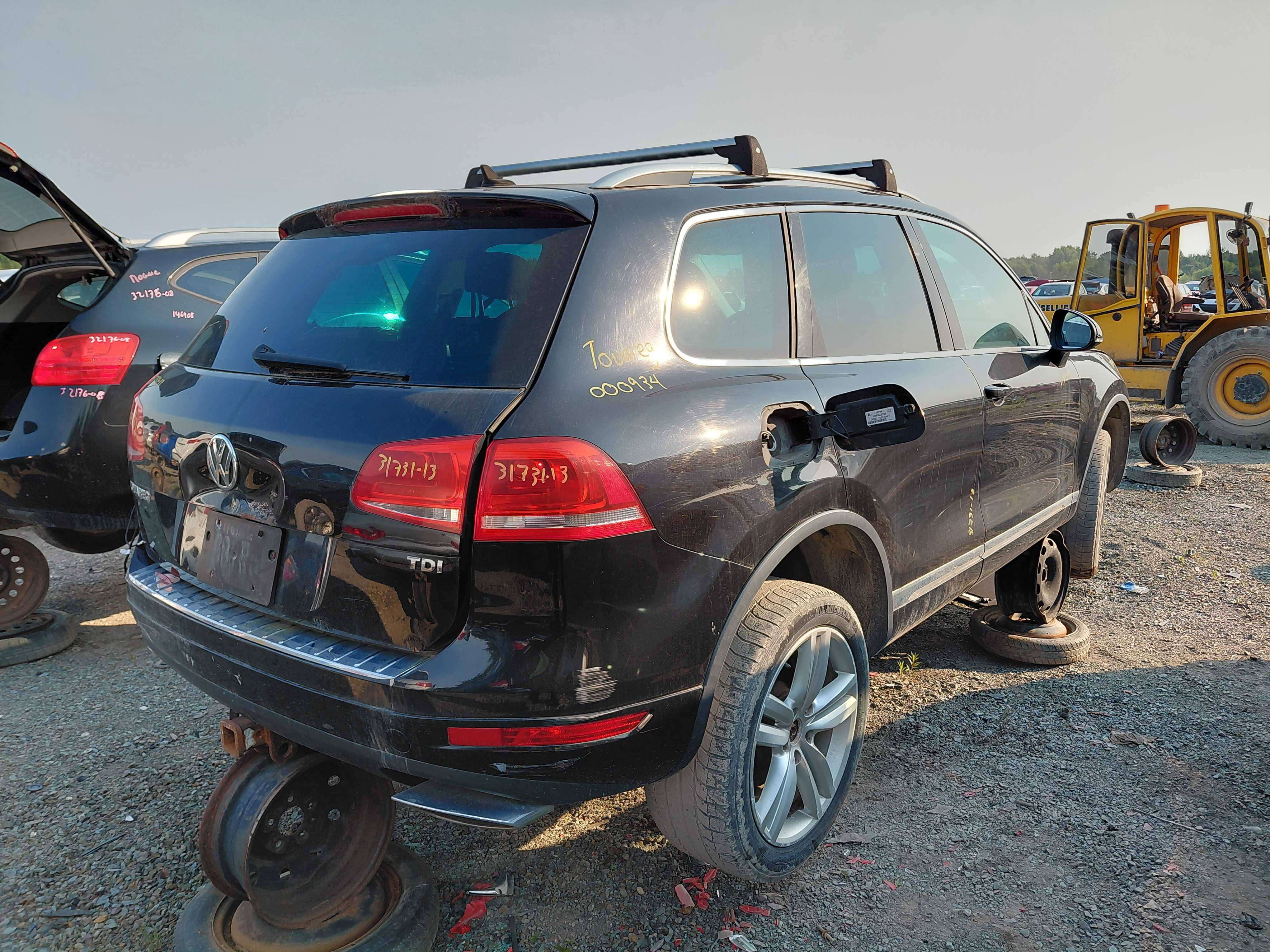 VOLKSWAGEN TOUAREG 2013