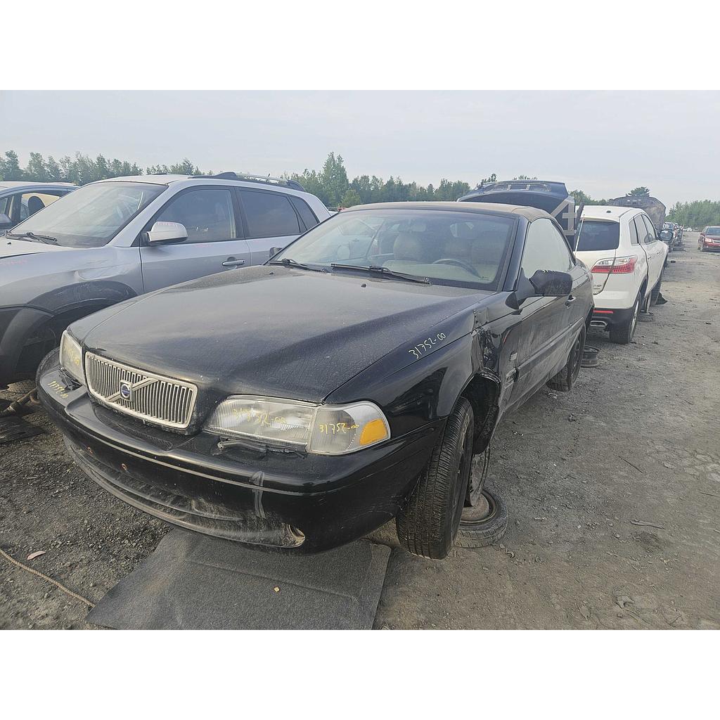 VOLVO C70 2000