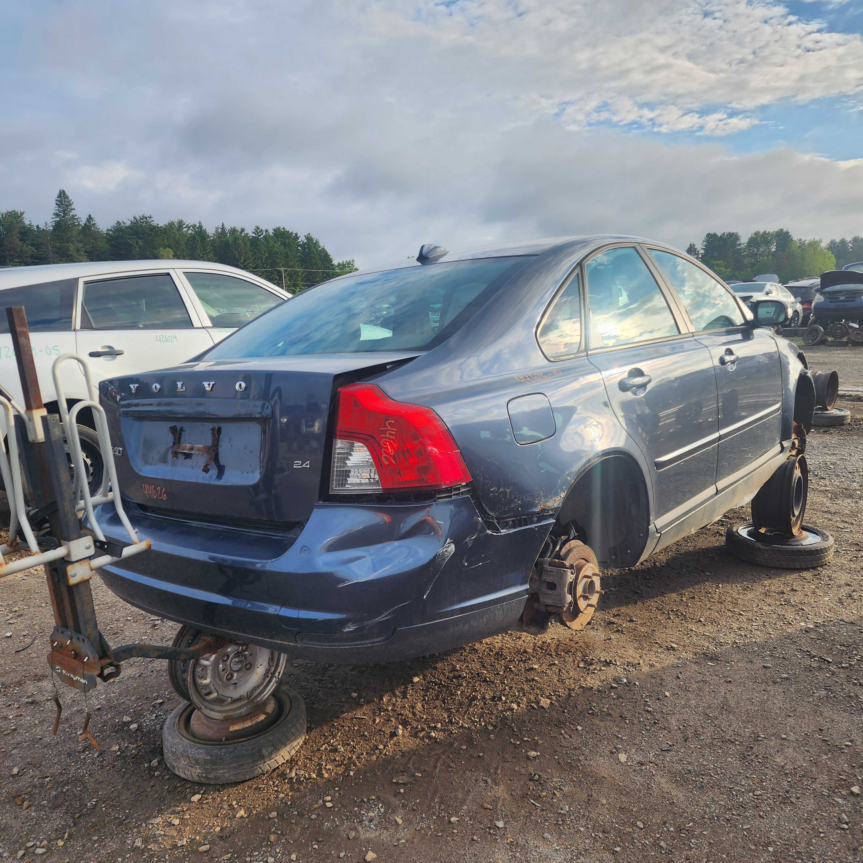VOLVO S40 2010