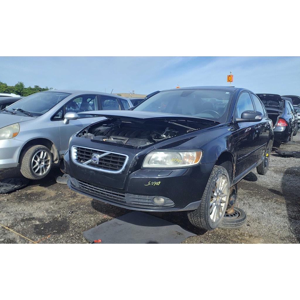 VOLVO S40 2010