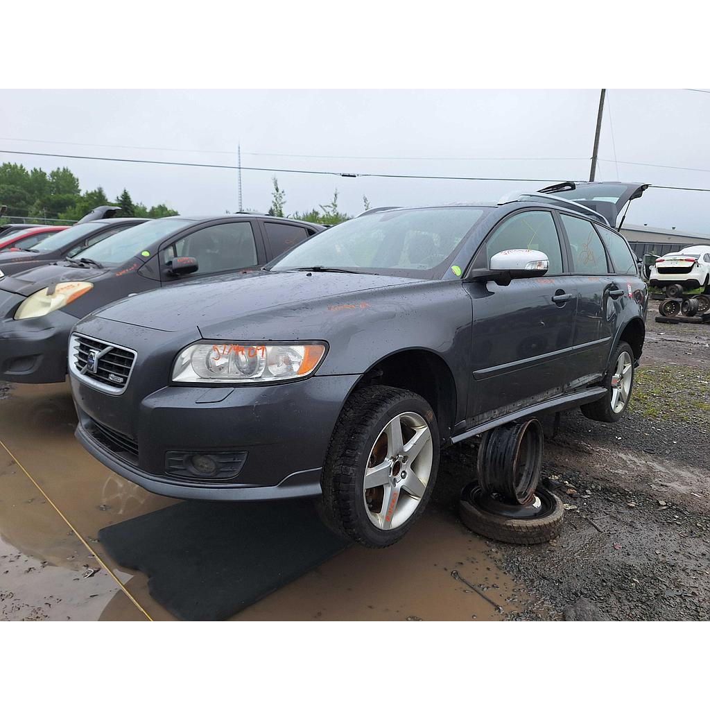 VOLVO V50 2009