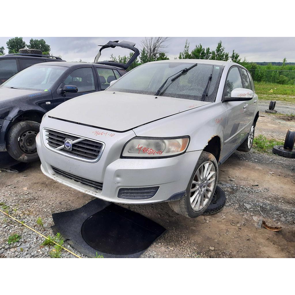 VOLVO V50 2010