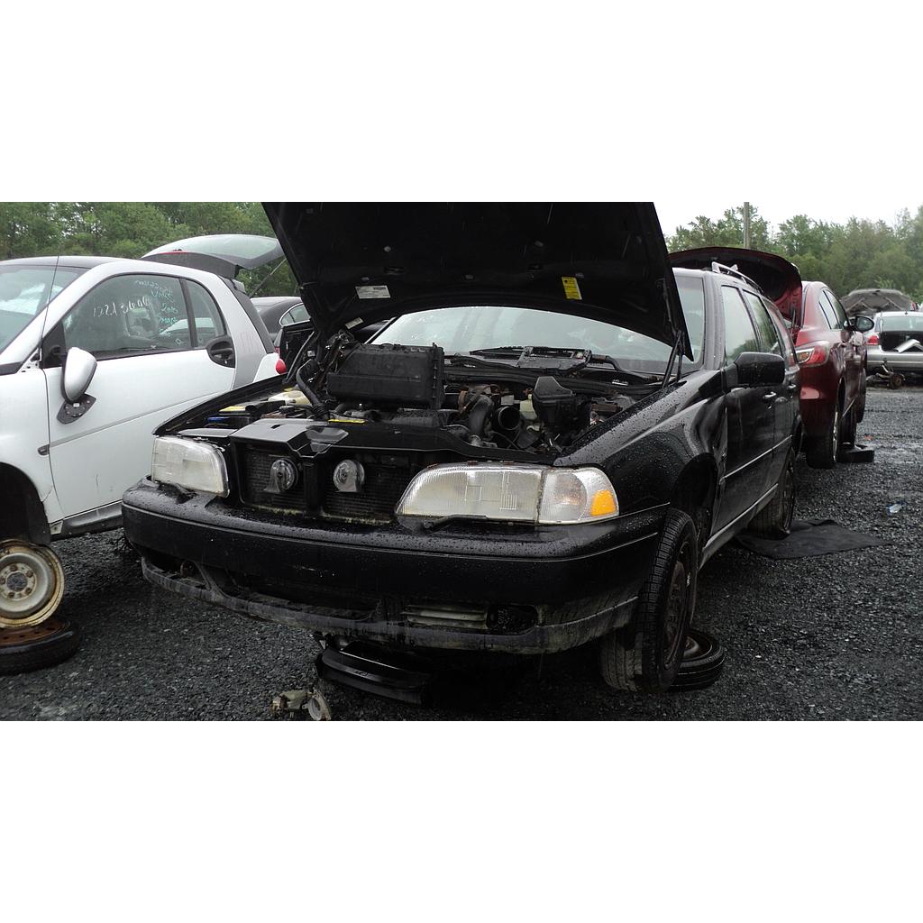 VOLVO V70 1998