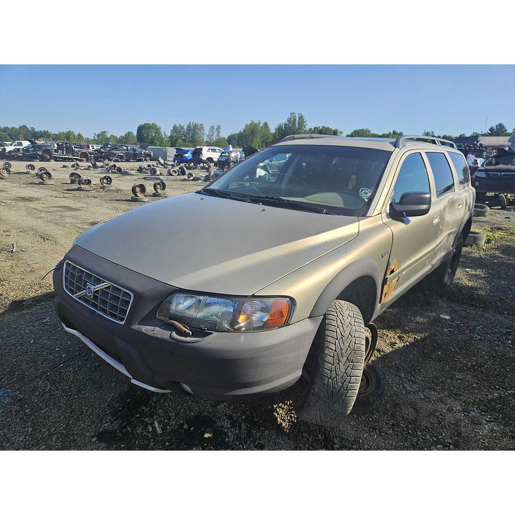 VOLVO V70 2004