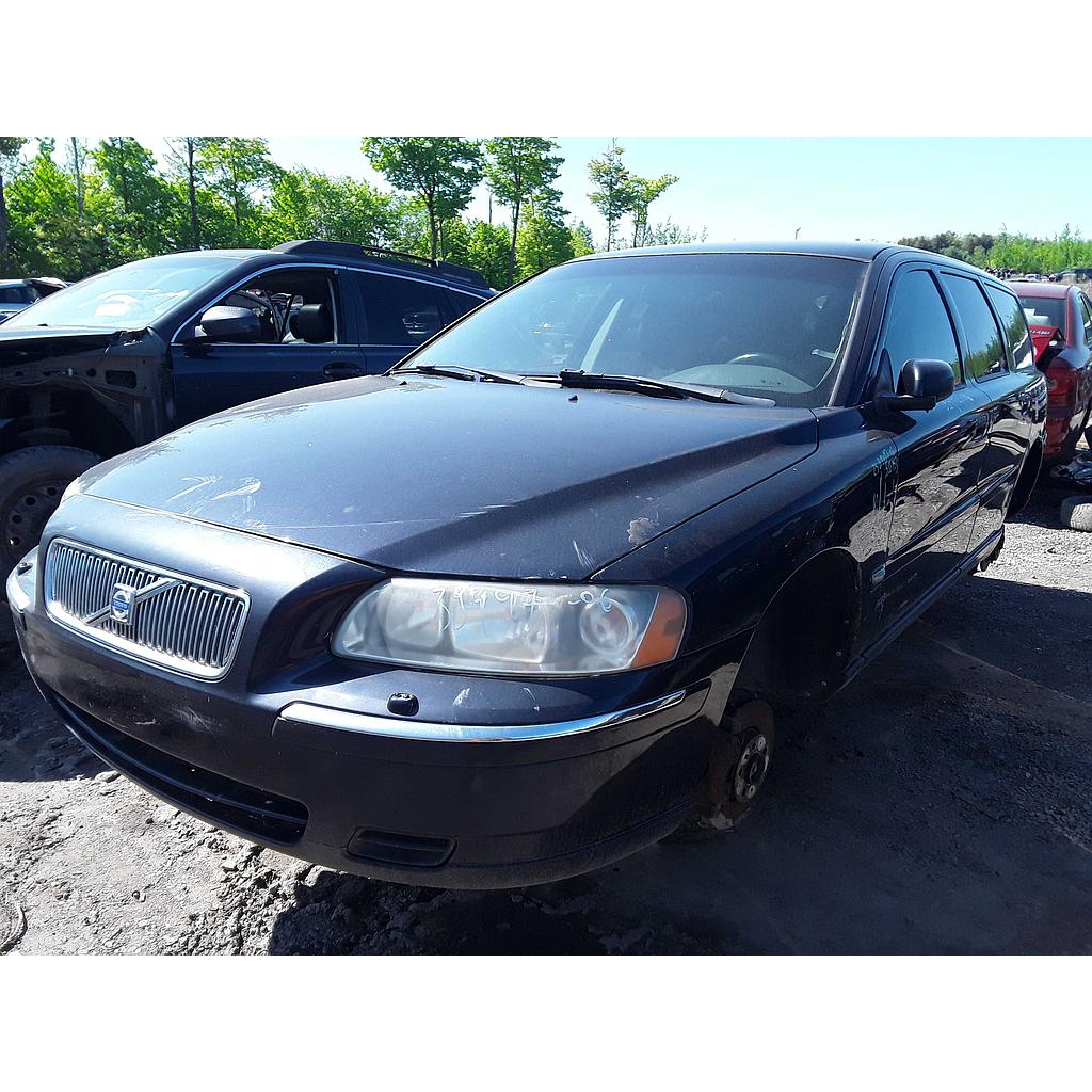 VOLVO V70 2006