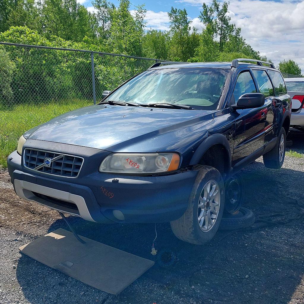 VOLVO XC70 2005