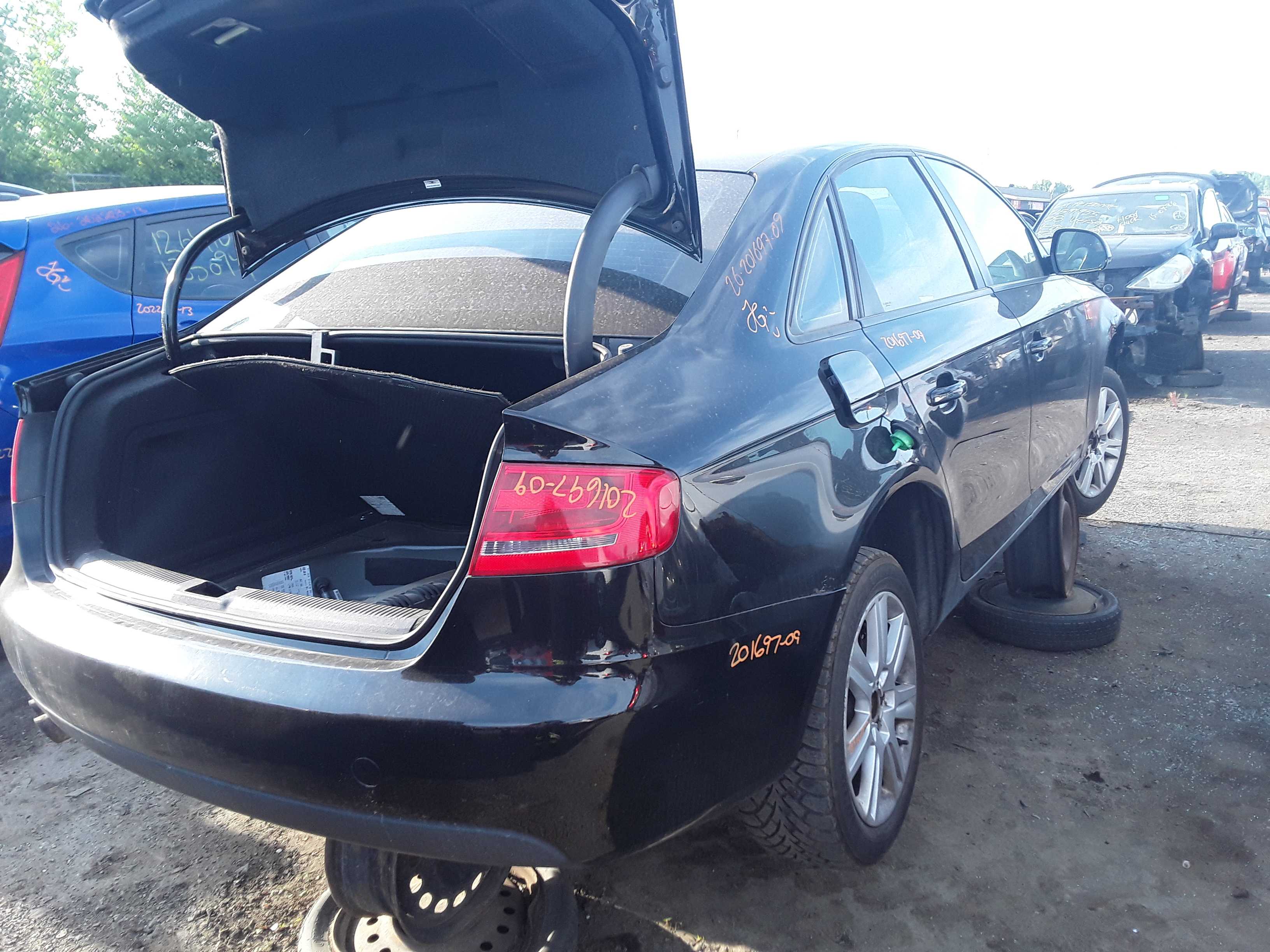 AUDI A4 2009