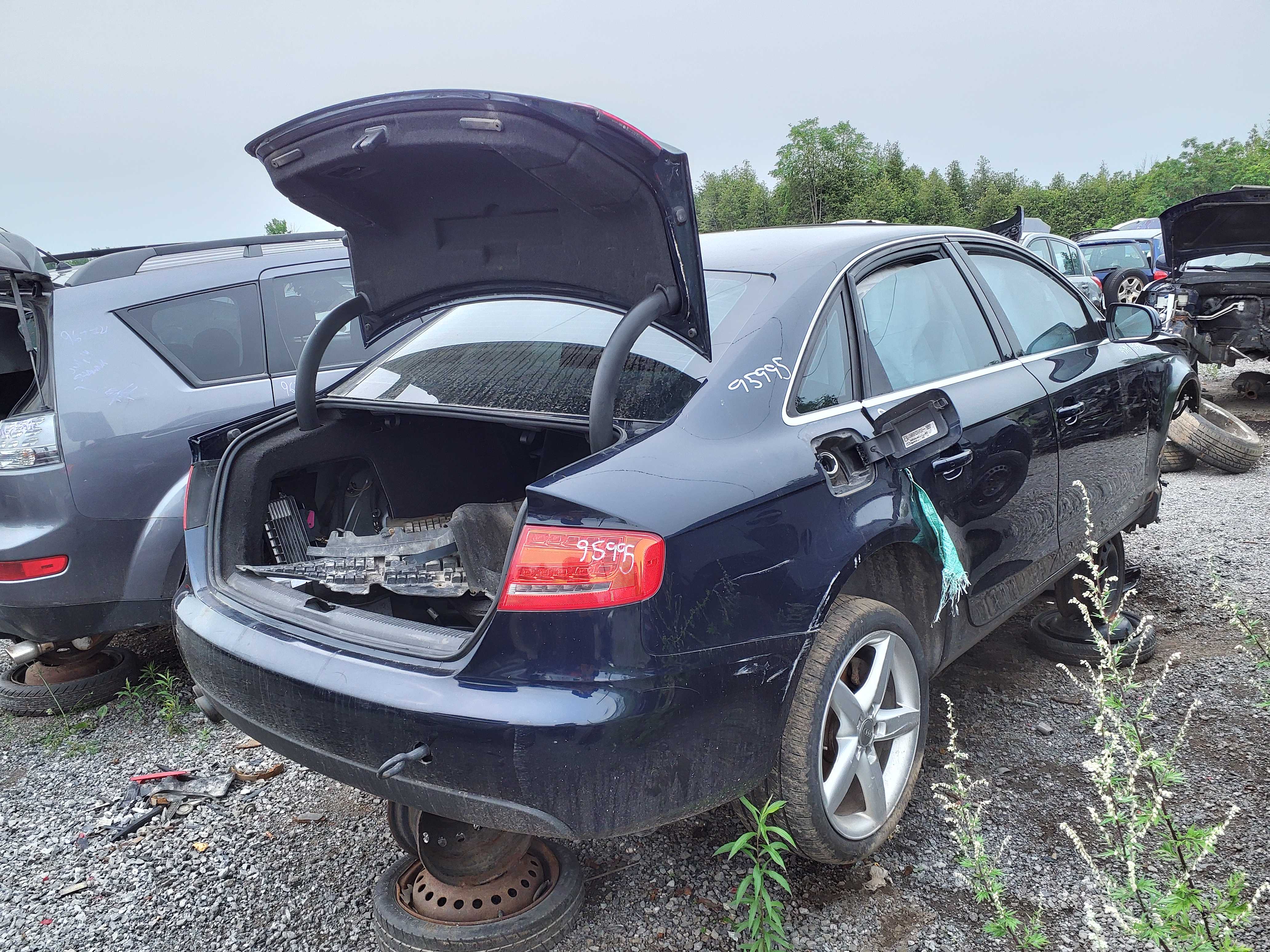 AUDI A4 2011