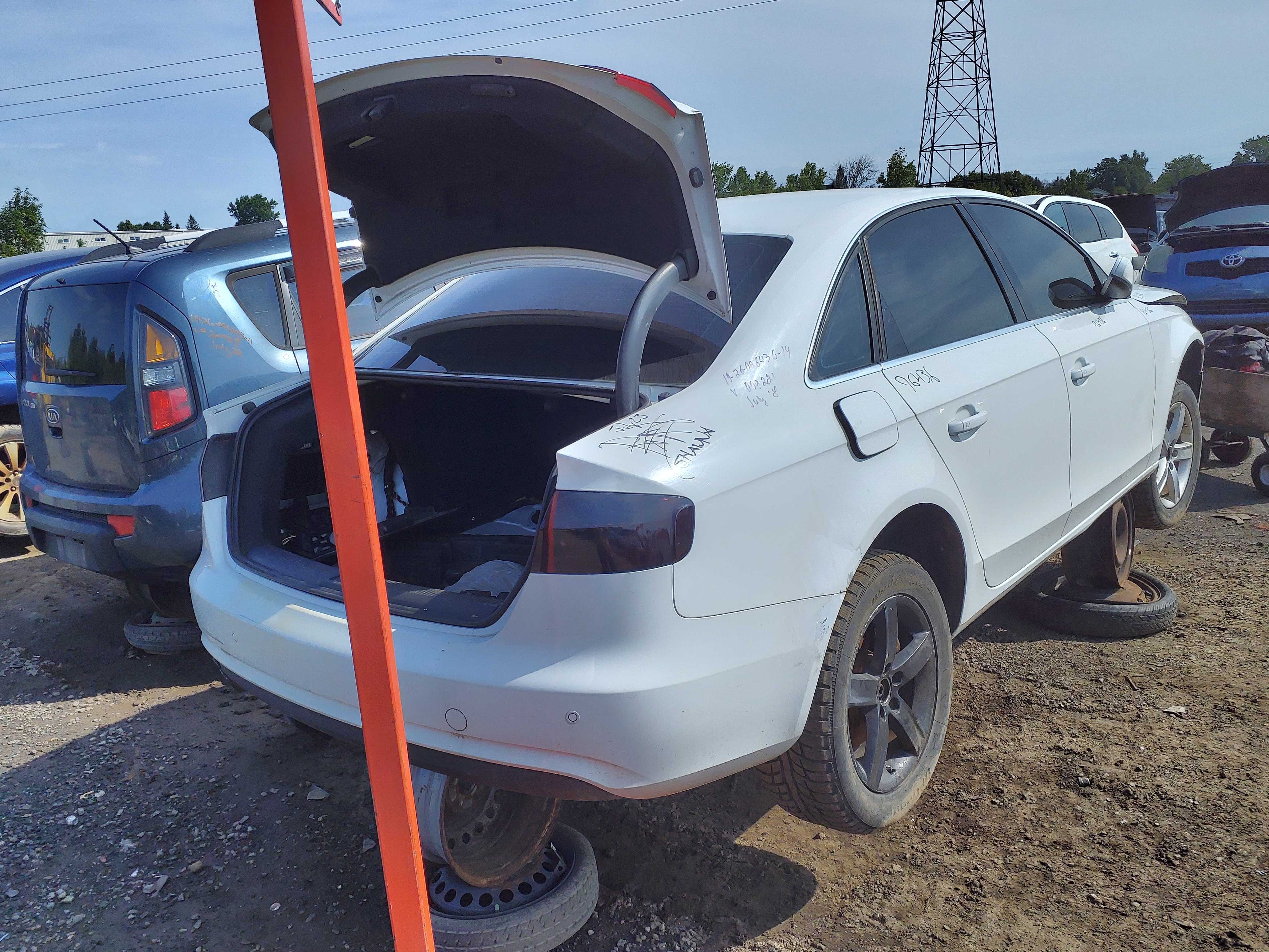 AUDI A4 2014